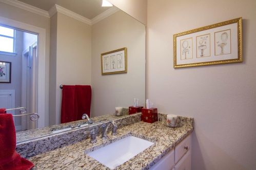 7203 Abrams Pl Ct, Dallas TX 75231 exterior