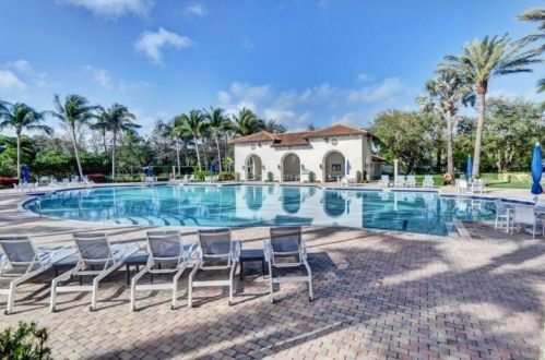 17894 Monte Vis Dr, Boca Raton FL 33496-1057 exterior