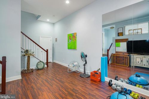 977 Lawrence St, Philadelphia PA 19120-4127 exterior