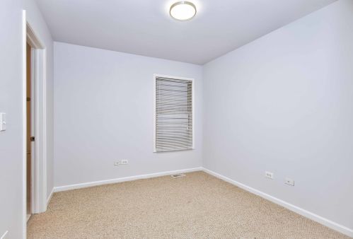 1209 33rd St, Chicago IL 60608-6322 exterior