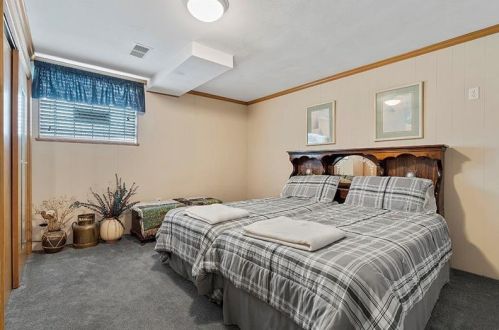 44 Churchill Rd, Pittsburgh PA 15235-5338 exterior