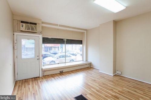 3358 Front St, Philadelphia PA 19106-3001 exterior