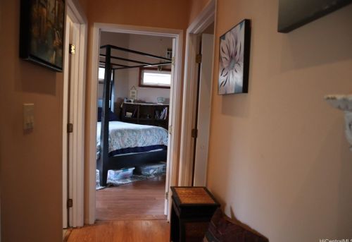 848 Kealahou St, Honolulu HI 96825-2943 exterior