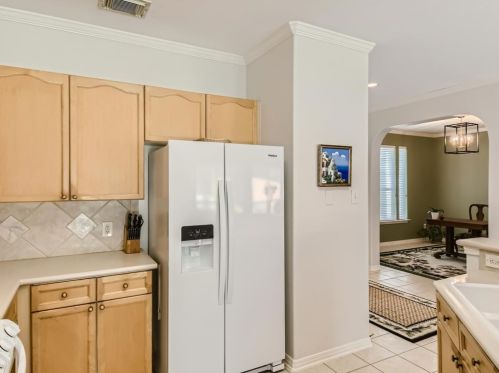 4333 Cyn Gln Cir, Austin TX 78732-2185 exterior