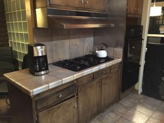 8224 Chimineas Ave, Los Angeles CA  91335-1432 exterior