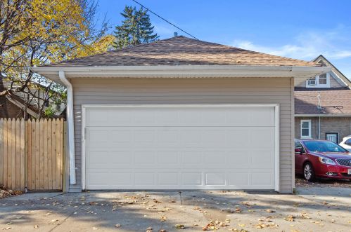 2808 46th St, Milwaukee WI  53219-3416 exterior