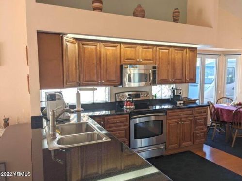 15816 15th Way, Phoenix AZ  85022-3249 exterior