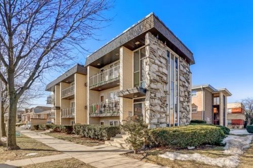 4337 63rd St, Chicago, IL 60629-5038