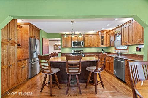 526 Evergreen, Elmhurst IL exterior