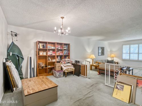 5654 12 St, Phoenix AZ 85086-7358 exterior