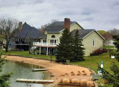 3975 Piute Dr, Wyoming MI exterior