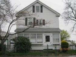 49 Crafts St, Newton, MA 02458-1256