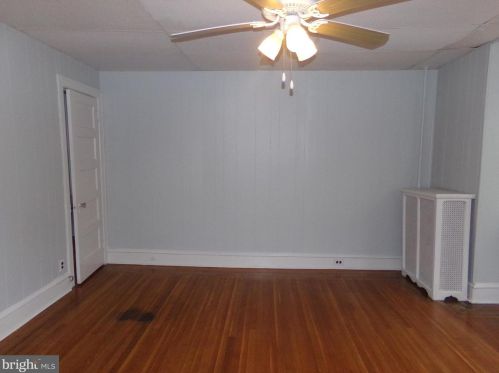 1021 64 St, Philadelphia PA 19151-3127 exterior