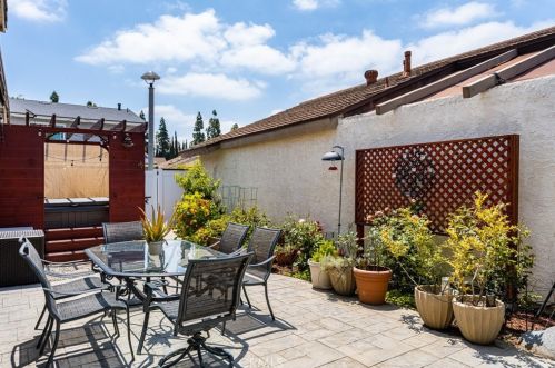 14402 Raintree Rd, Tustin CA  92780-6930 exterior