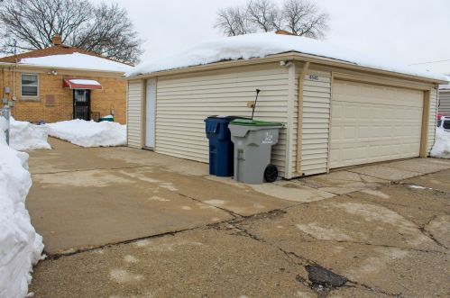 4940 65, Milwaukee WI 53220-4502 exterior