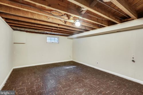 9609 Hastings Dr, Silver Spring MD 20901-3198 exterior