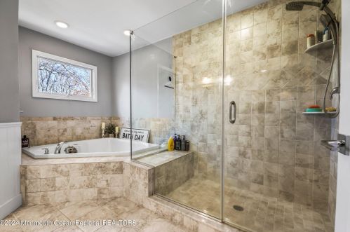 20 Frank Applegate Rd, Jackson Twp NJ  08527-2454 exterior