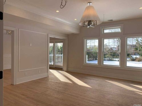 4 Capel Dr, Huntington Station NY 11746-5803 exterior