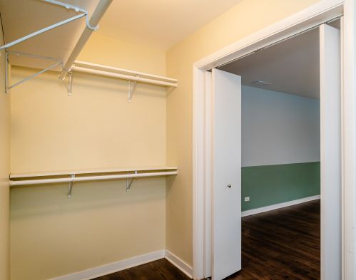 3927 Lawndale Ave, Chicago IL  60618-3107 exterior