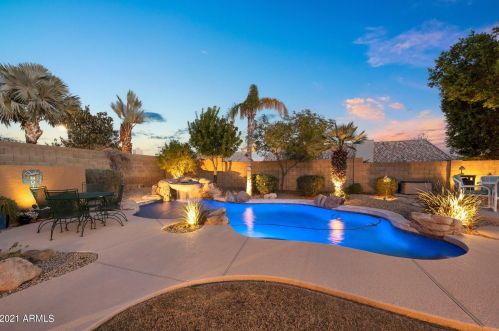 14651 25th Pl, Phoenix AZ 85008-2732 exterior