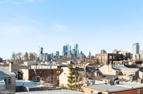 233 Christian St, Philadelphia PA  19147-4246 exterior