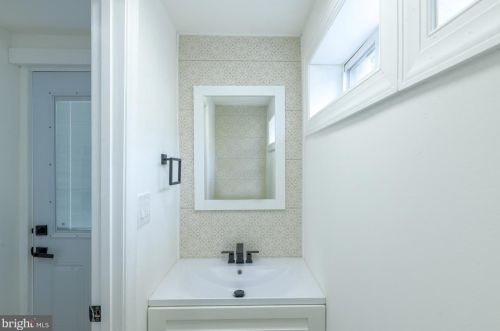 517 Somerset Pl, Washington DC 20011-1244 exterior