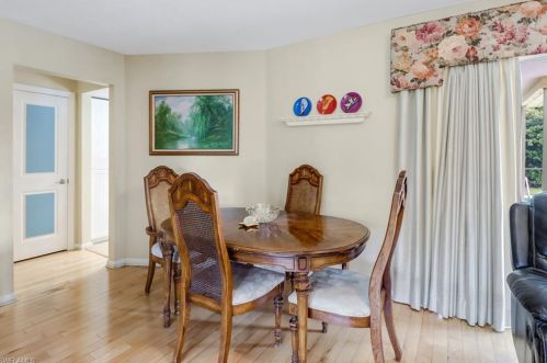 325 Bay Mdw Dr, Naples FL 34113-8302 exterior