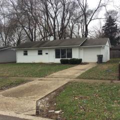 2620 Eagledale Dr, Indianapolis IN  46222-4729 exterior