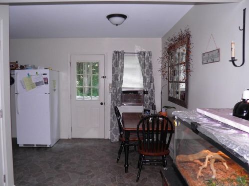 52 Carol Ave, Killingly CT 06239-4244 exterior