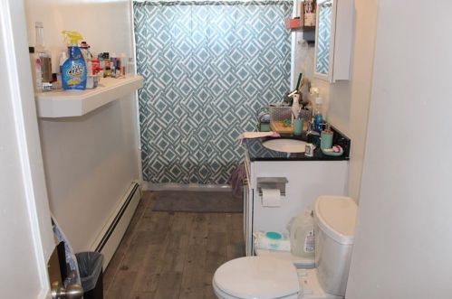 556 Elm St, Woonsocket RI 02895-3508 exterior