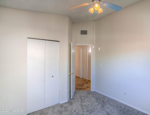 5125 Condor Dr, Tucson AZ 85742-9405 exterior