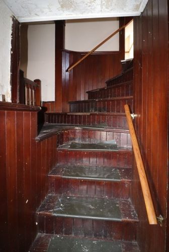 89 Main St, Ware MA 01082-1318 exterior