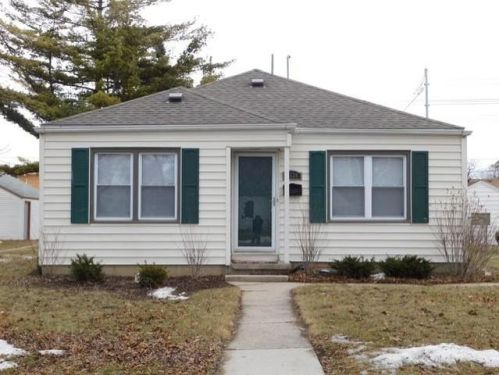 3526 77th St, Milwaukee, WI 53220-1144