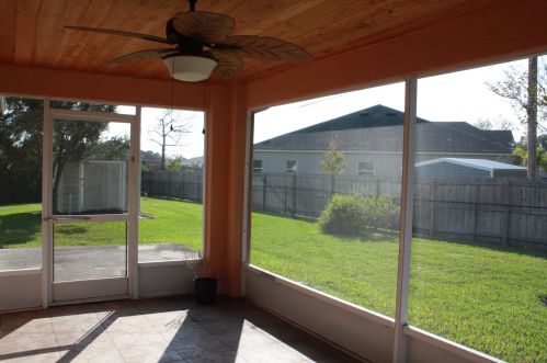 1146 Kalevala Dr, Fort Pierce FL 34953-6810 exterior