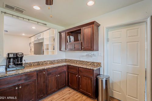 7819 17th Ave, Phoenix AZ  85021-7011 exterior