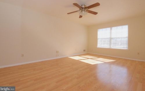 362 Bowler Ct, Piscataway NJ 08854-6649 exterior