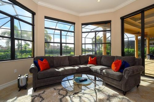 6524 Costa Cir, Naples FL 34113-1710 exterior