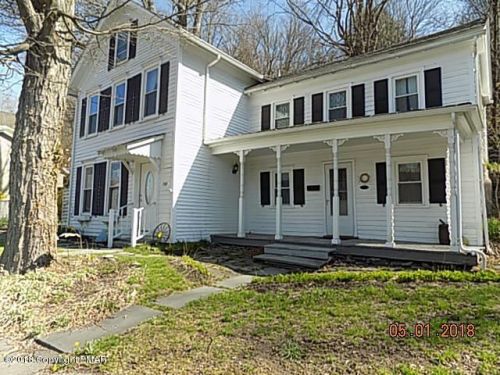 769 Hudson St, Hawley, PA 18428-1205