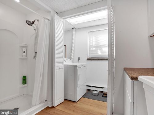 875 Indian Spg Dr, Lancaster PA 17601-6614 exterior