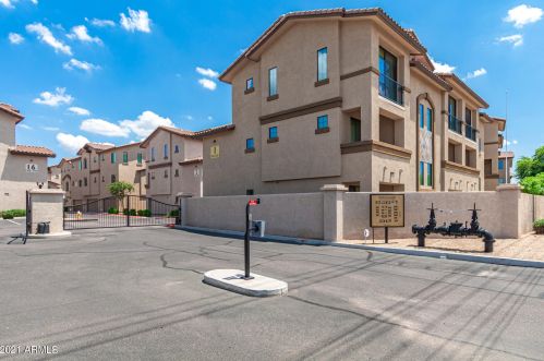 2315 52nd St, Phoenix AZ  85008-2657 exterior