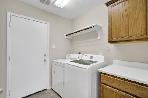 327 Cpe Conroe Dr, Montgomery TX 77356-5718 exterior