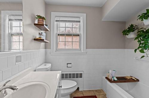 140 Windmill St, Providence RI  02904-1426 exterior