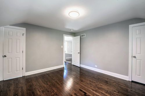 2121 77th Ct, Chicago IL  60707-3017 exterior