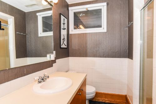 87 Baseline Rd, Plainwell MI 49080-9549 exterior