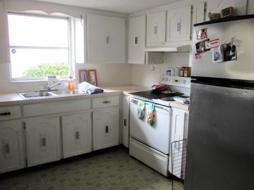 9014 Cochise Ln, Port Richey FL 34668-4903 exterior