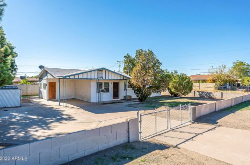 1221 Cinnabar Ave, Phoenix AZ 85020-1816 exterior