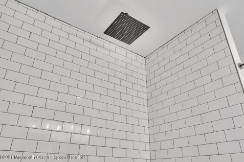 1120 Farmingdale Rd, Jackson Twp NJ  08527-1380 exterior