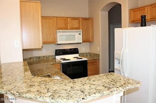 1199 Emmett Dr, Chandler AZ  85286-1292 exterior