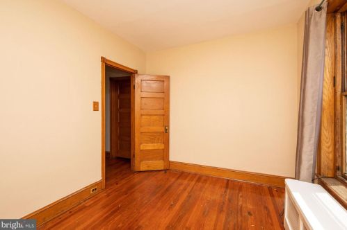 4445 Fleming St, Philadelphia PA 19128-4809 exterior