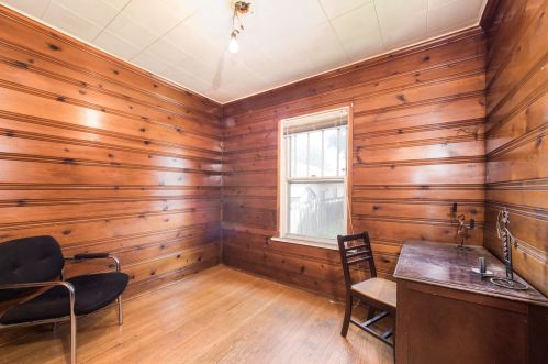 4815 Moody Ave, Chicago IL 60630-2909 exterior